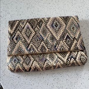 Gold Purse never used.